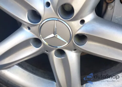 2005 Mercedes-Benz Sl 500 from USA, damaged, VIN WDBSK75F85F096567